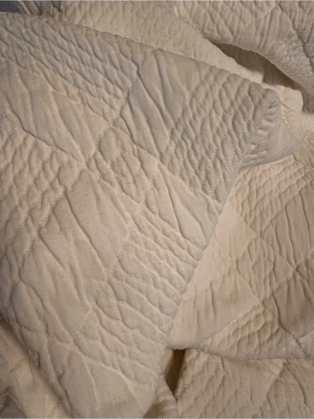 Pottery Barn White California King Duvet Cover & 4 Pillow Shams